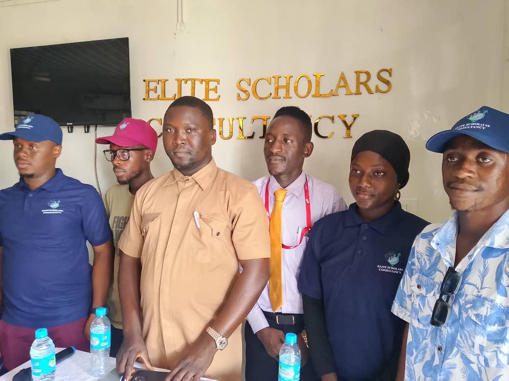 1a438ef6-abd2-4008-b26d-dc42b0ab4f43