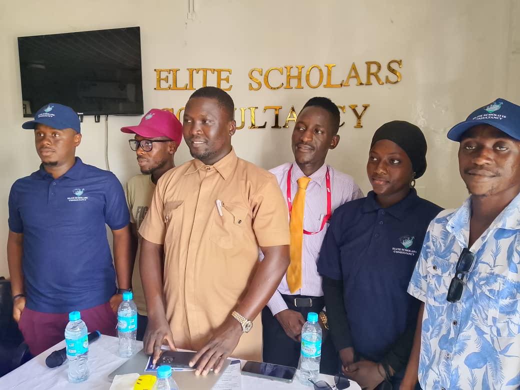 51208028-e80d-47b8-bb6b-73a1292363a6